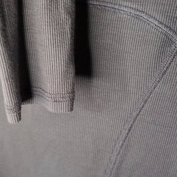 Joah Brown Contrast Stitch Long Sleeve - Size S/M - Color: Smoke Rib - Picture 6 of 12